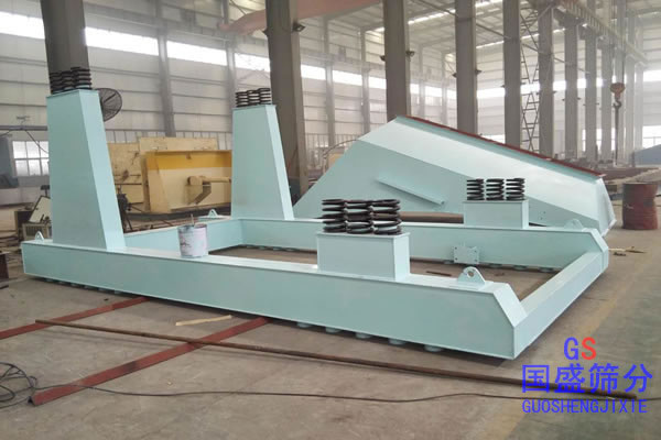 香蕉篩篩分設備